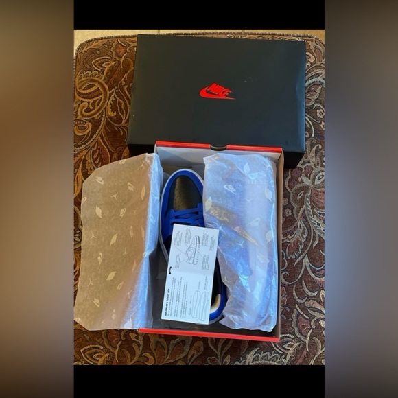Jordan 1 Elevate Black Hyper Royal - Picture 1 of 6